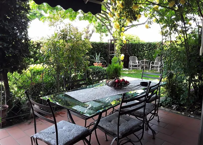 La Rosa Gialla B&B 4*